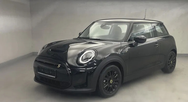 dolnośląskie MINI Cooper S cena 159900 przebieg: 9, rok produkcji 2023 z Pasłęk